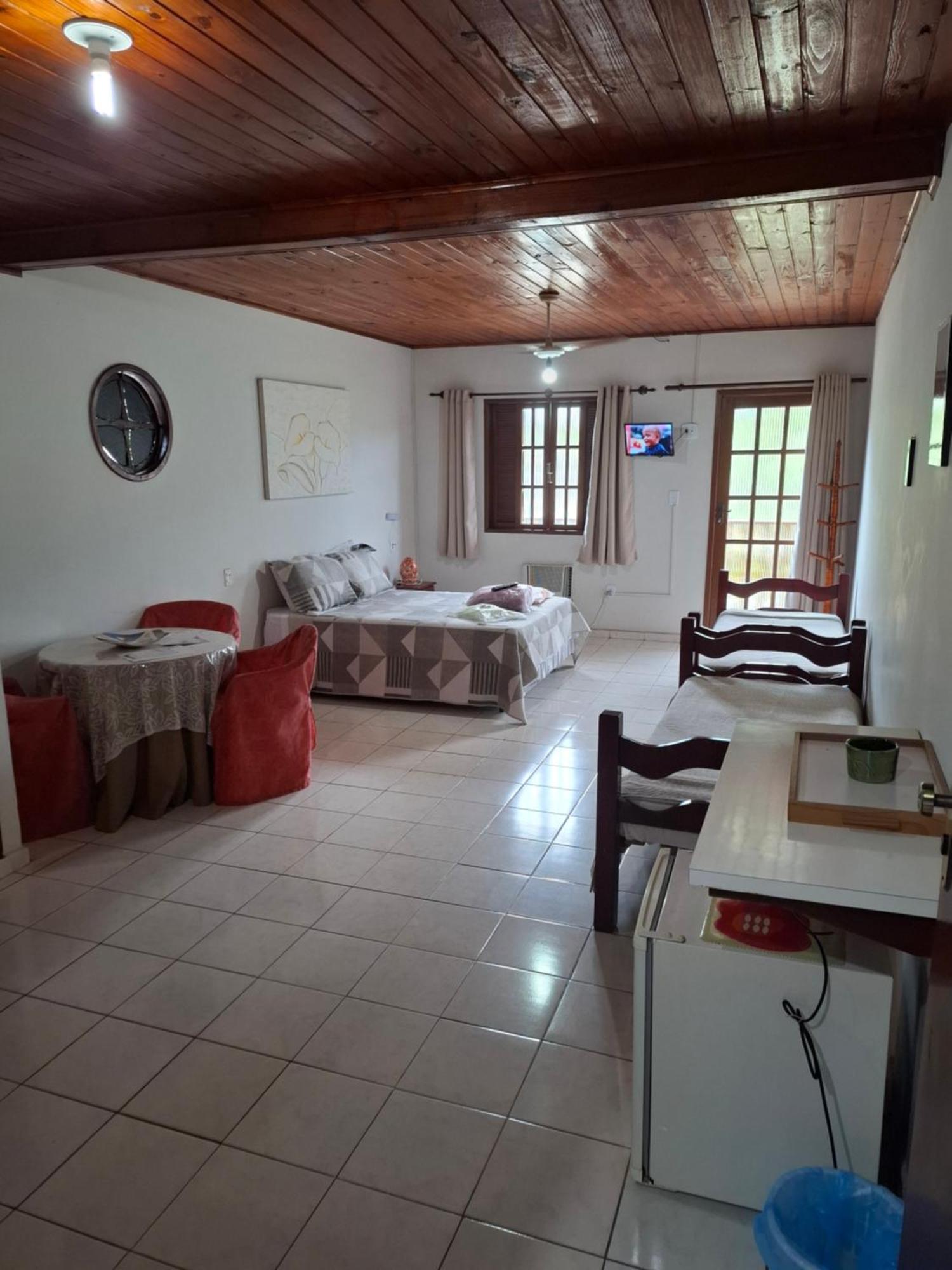 Calvanos Chales Inn
